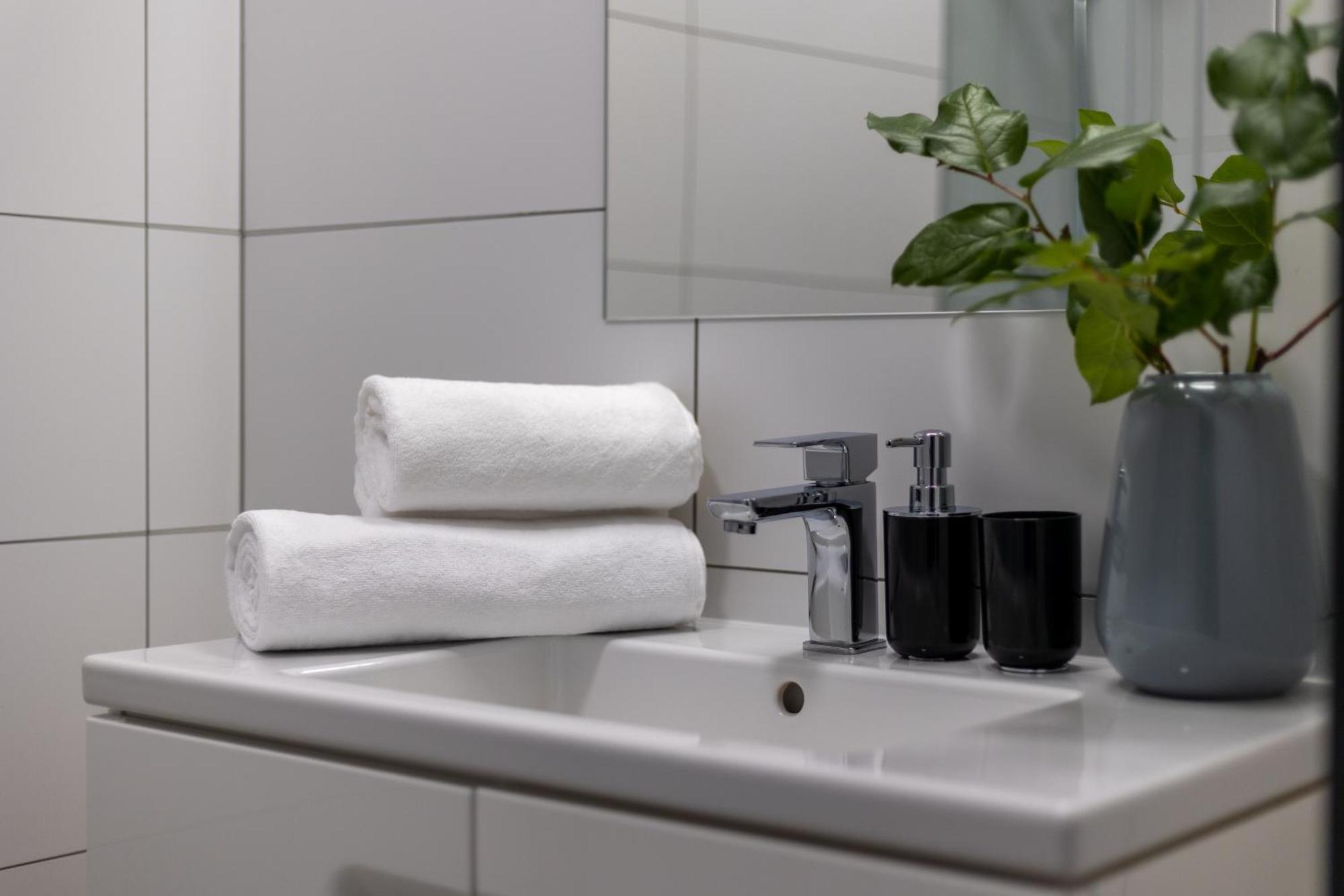 Aparthotel Solskiego Wrocław Buitenkant foto